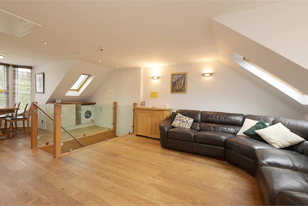 Maisonette for sale in Edinburgh