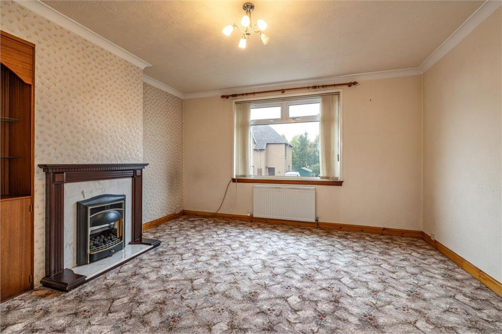 3 bed end terraced house for sale in St Boswells