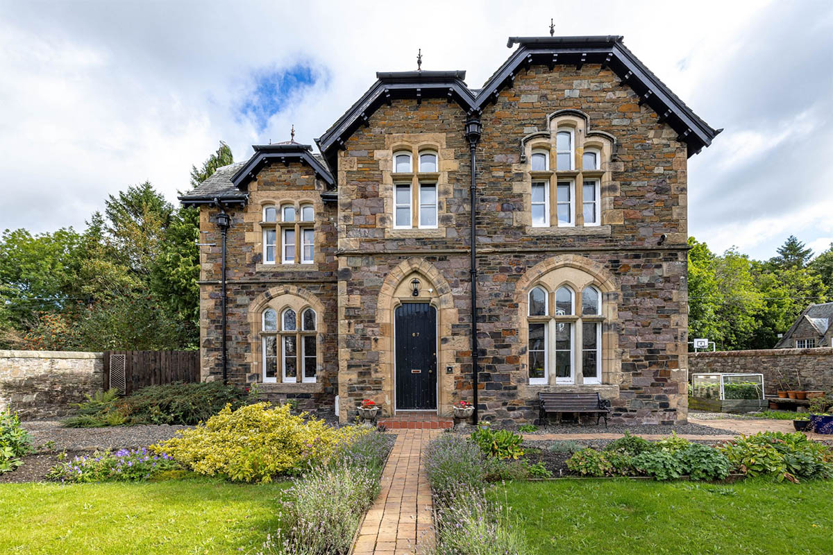 Burgh Schoolhouse, 67 Gala Park, Galashiels, TD1 1EZ