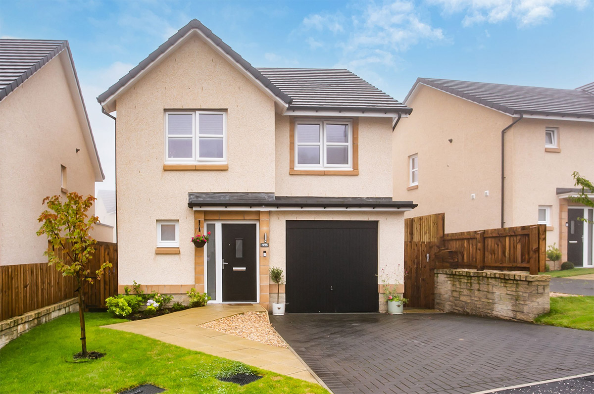 15 Sarolea Crescent, Penicuik, EH26 0SP