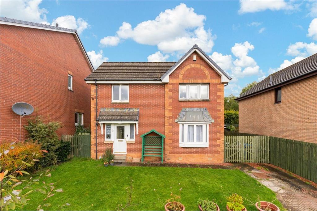 32 Glenbare Court, Bathgate, EH48 1DR