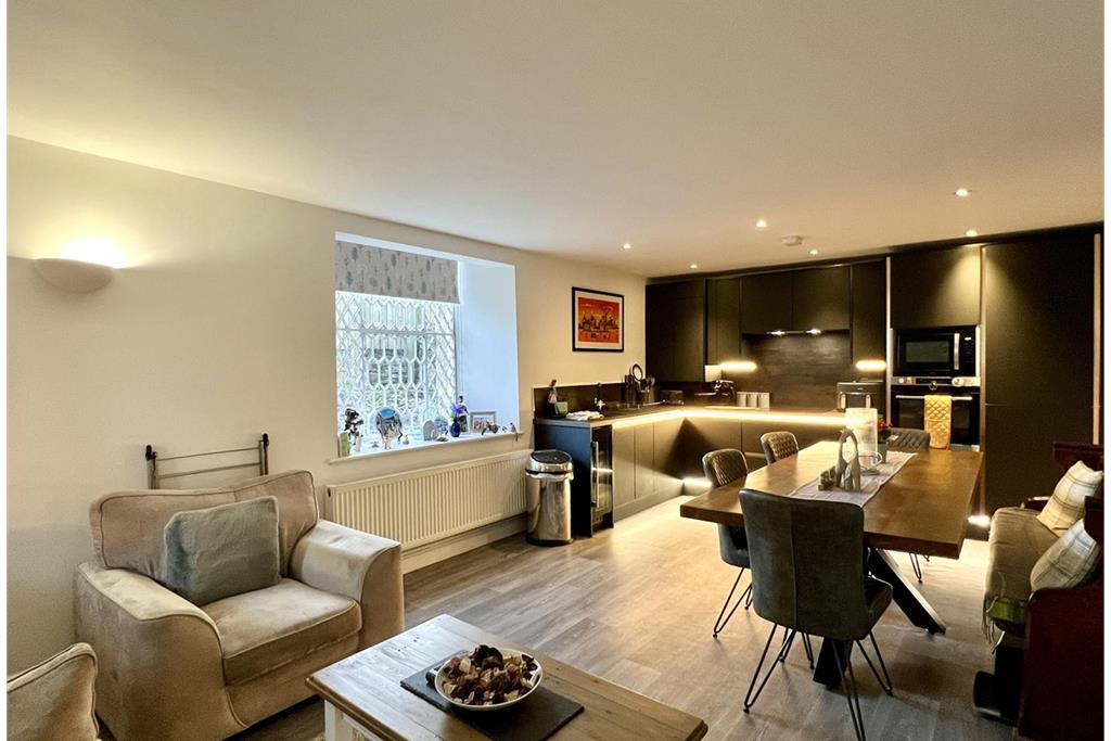 East Gable, Rutherford Hall, High Street, Gatehouse of Fleet, Castle Douglas, DG7 2HS