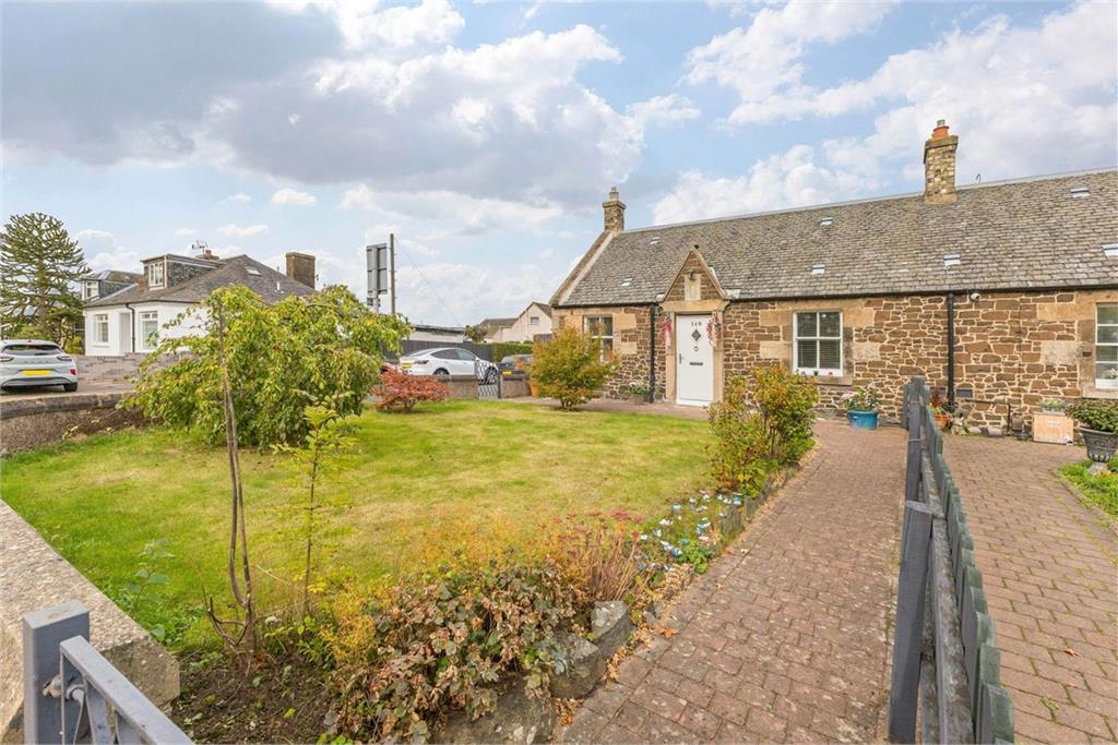 A stylish bungalow in sought-after Corstorphine